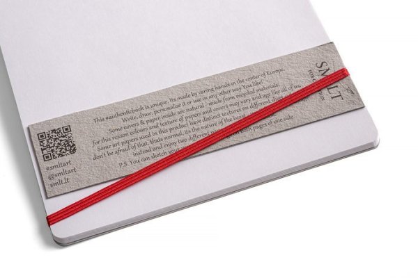 SMLT art Album Bristol, šitá vazba #authenticbook, bílý, 245x176mm, 18 listů, 185g/m2