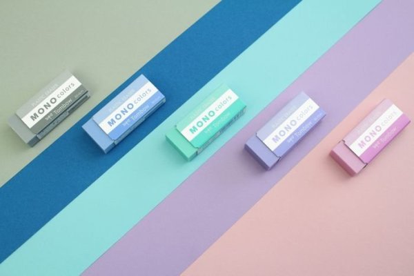 Tombow Guma MONO colors, modrá, samostatné balení v průhledné fólii