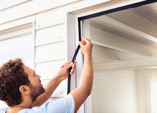 tesa® Magnetická síť do dveří proti hmyzu XL, 1,20 m x 2,40 m, antracitová